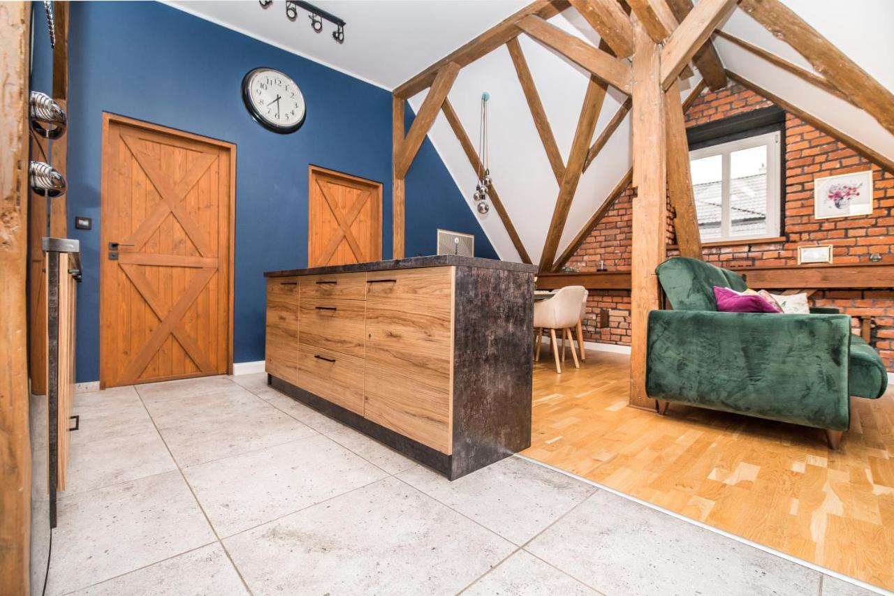 Uroczy Apartament Gliwice Eksteriør billede