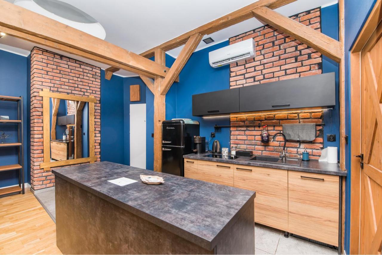 Uroczy Apartament Gliwice Eksteriør billede