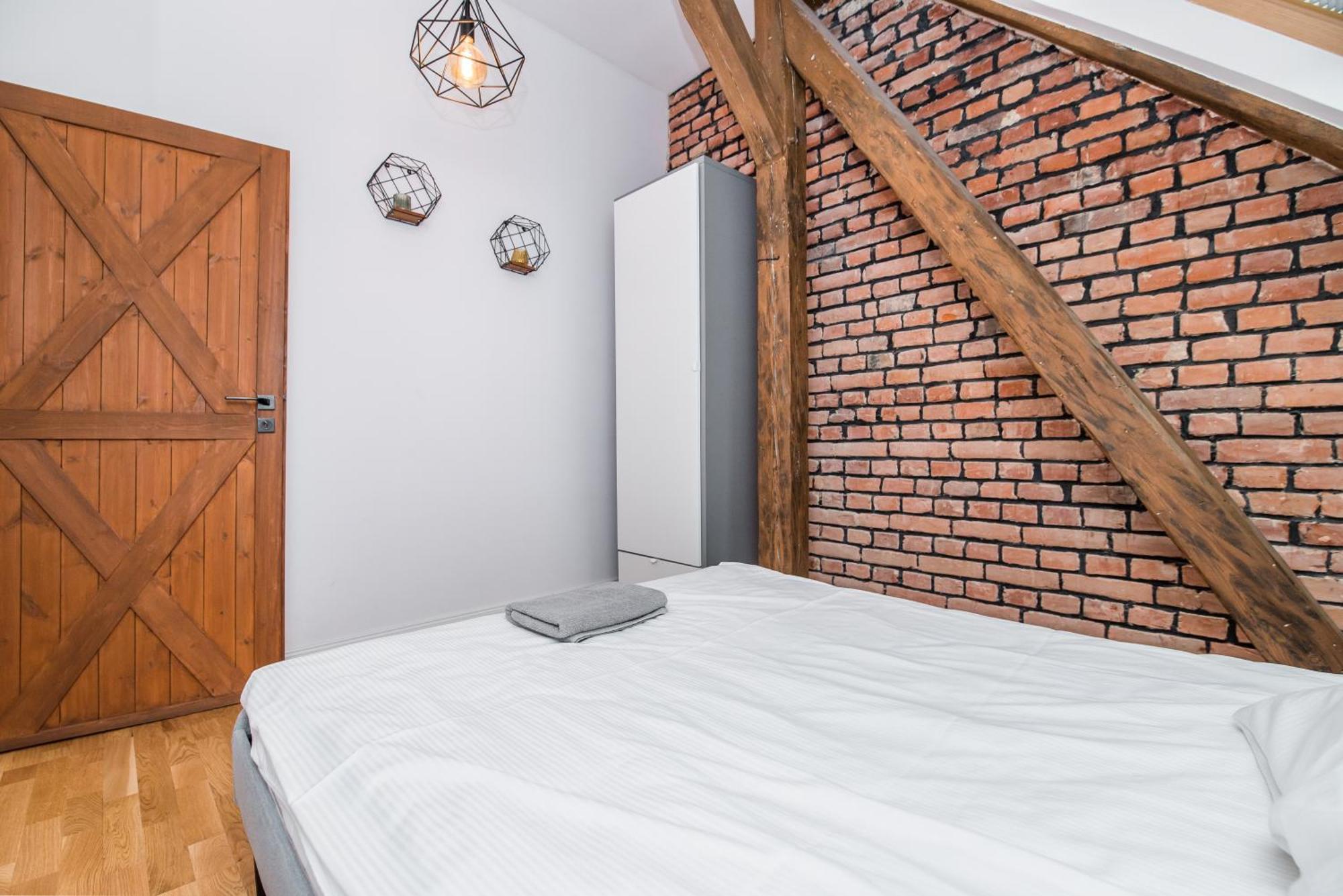 Uroczy Apartament Gliwice Eksteriør billede