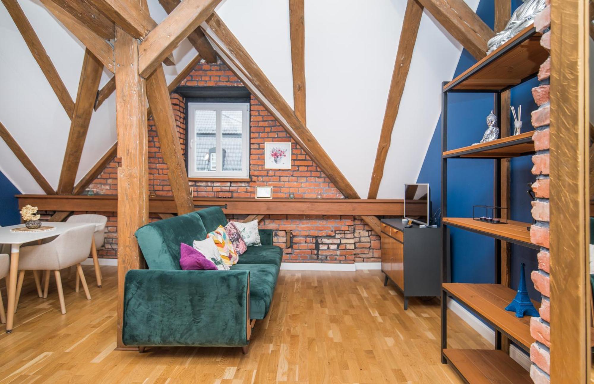 Uroczy Apartament Gliwice Eksteriør billede